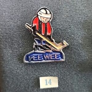 Pee Wee hockey pin